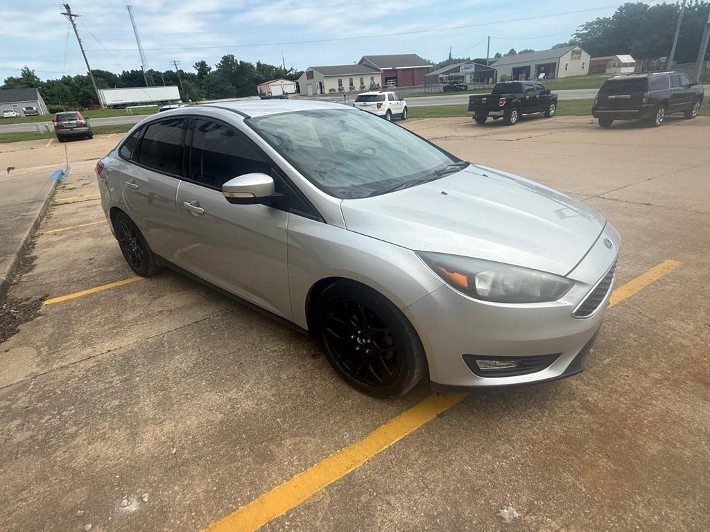 Ford Focus SE Sedan 2016