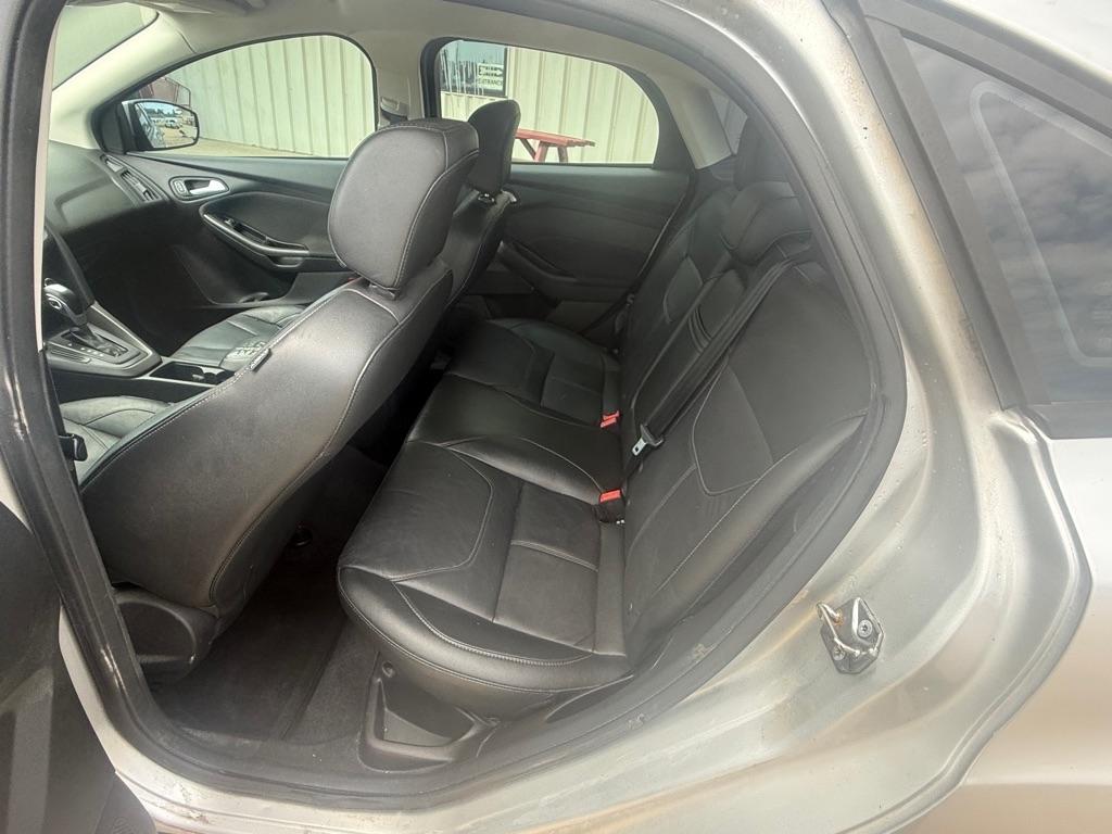 Ford Focus SE Sedan 2016