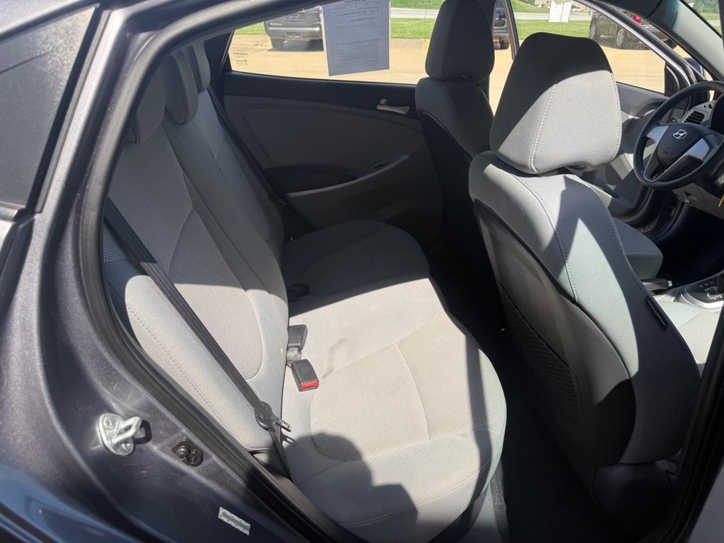 Hyundai Accent GLS 4-Door 2014