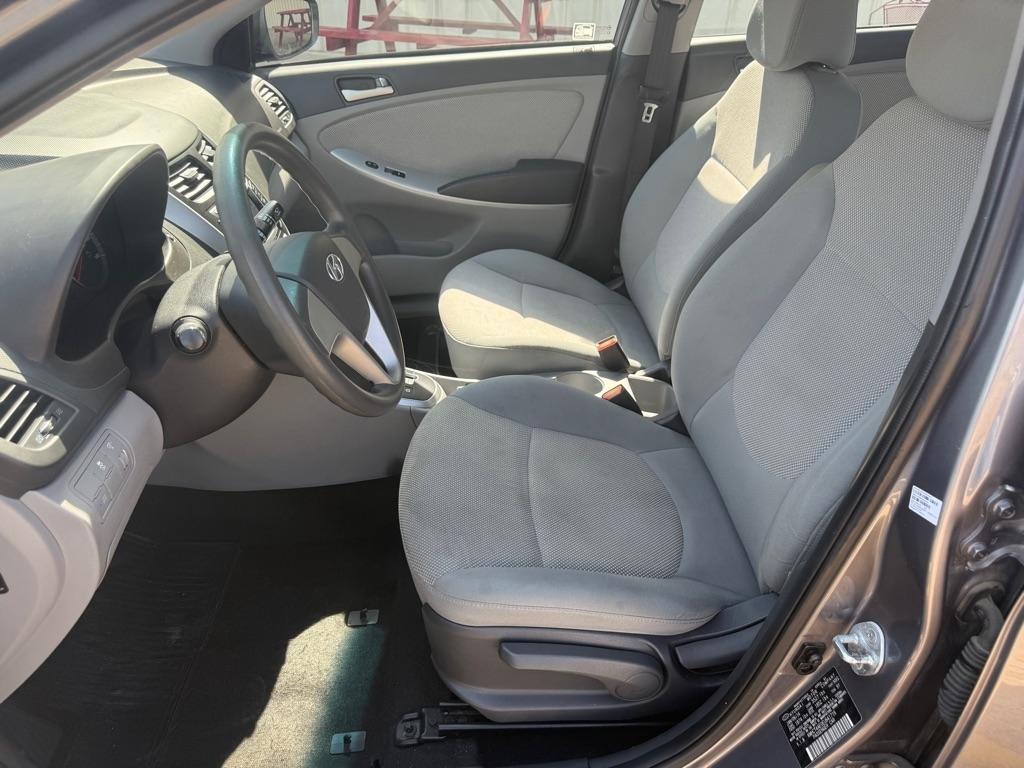 Hyundai Accent GLS 4-Door 2014