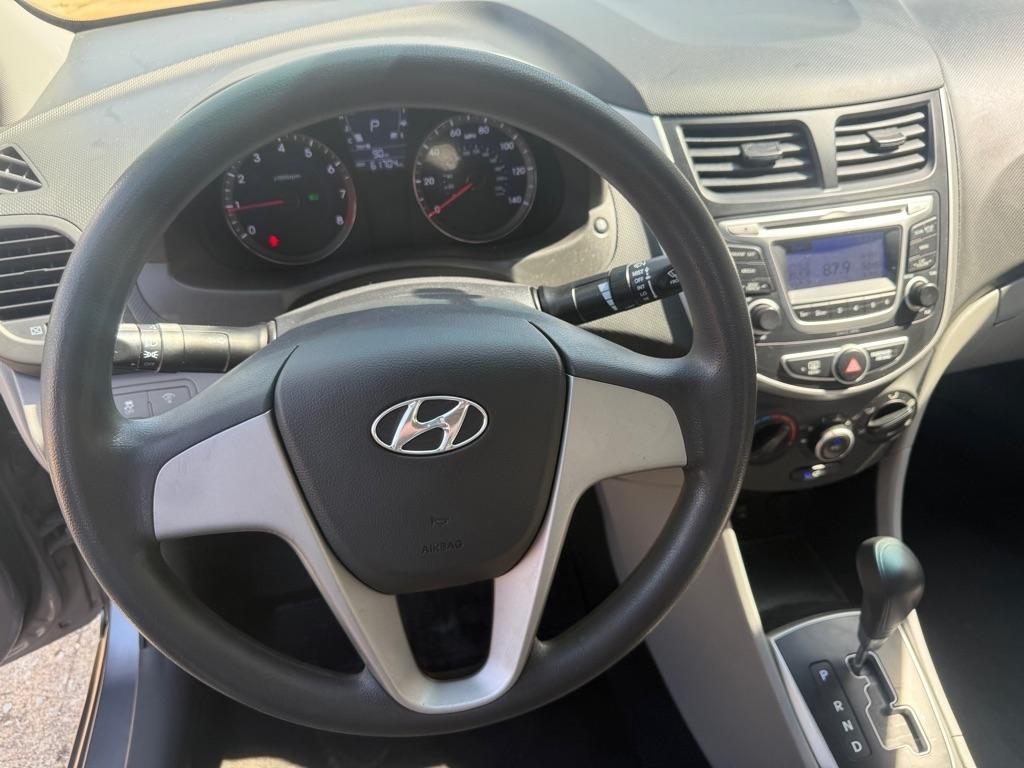 Hyundai Accent GLS 4-Door 2014