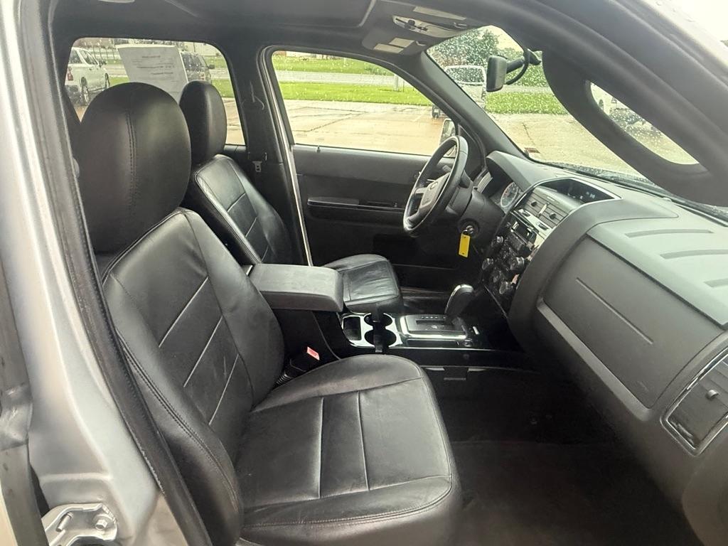 Ford Escape Limited FWD 2011