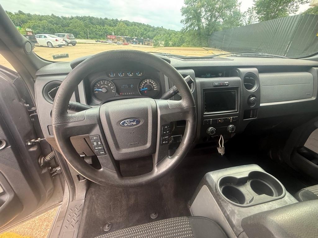 Ford F-150 XL SuperCrew 5.5-ft. Bed 2WD 2014