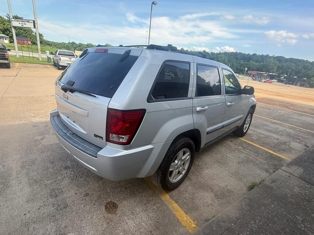 Jeep Grand Cherokee Laredo 2WD 2007