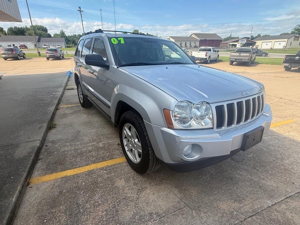Jeep Grand Cherokee Laredo 2WD 2007