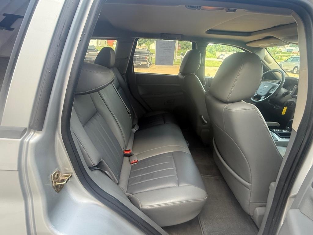 Jeep Grand Cherokee Laredo 2WD 2007