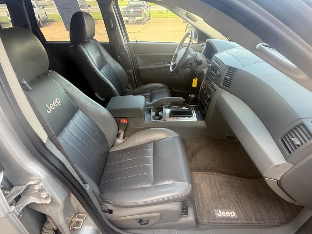 Jeep Grand Cherokee Laredo 2WD 2007