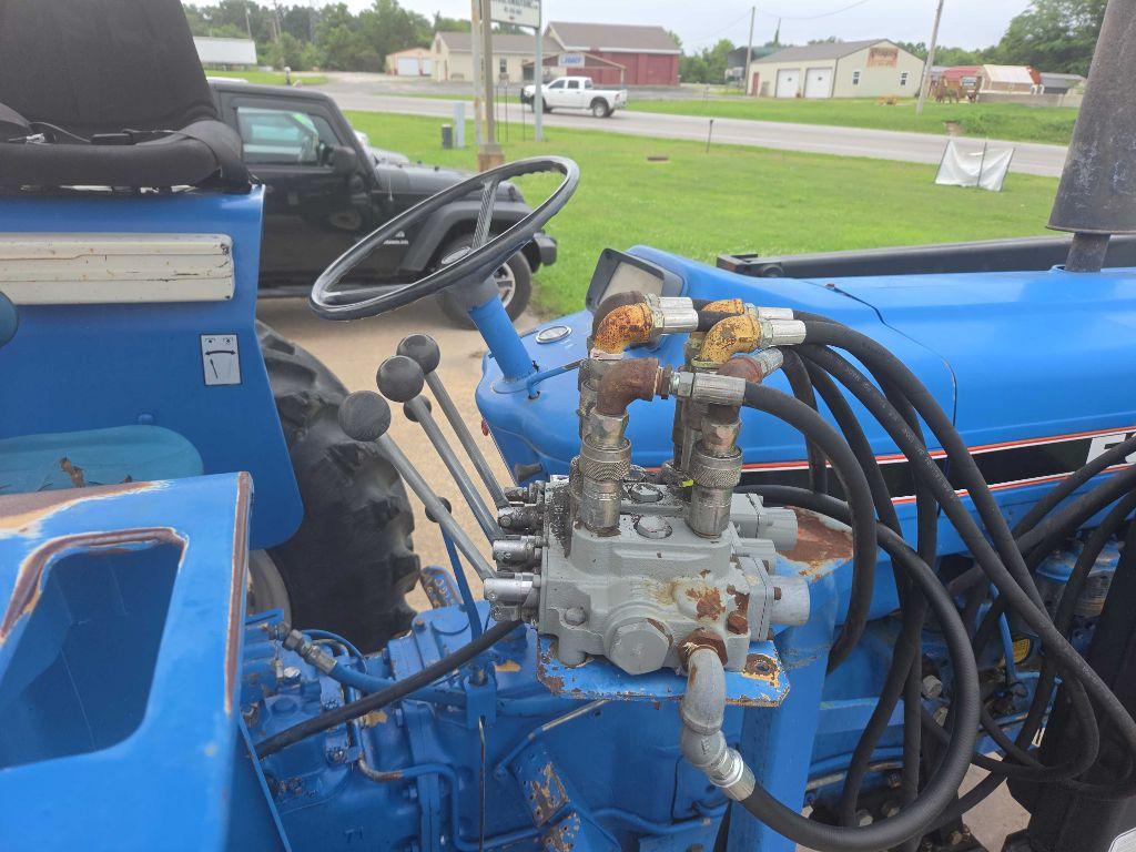 Ford Tractor  1987