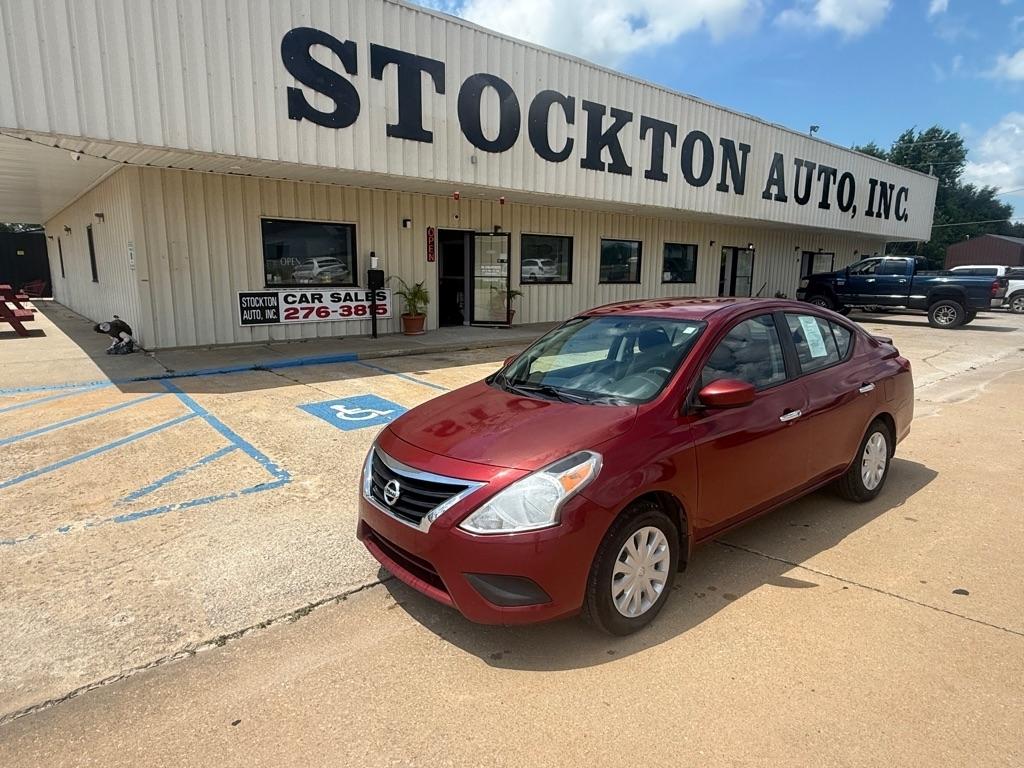 Nissan Versa 1.6 S 5M 2016