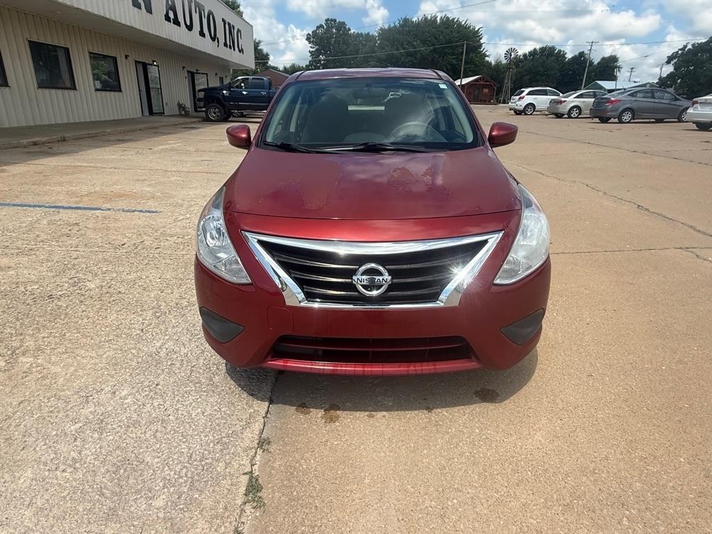 Nissan Versa 1.6 S 5M 2016