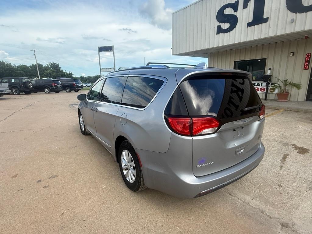 Chrysler Pacifica Touring-L 2018