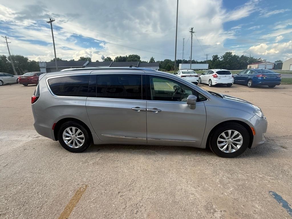Chrysler Pacifica Touring-L 2018