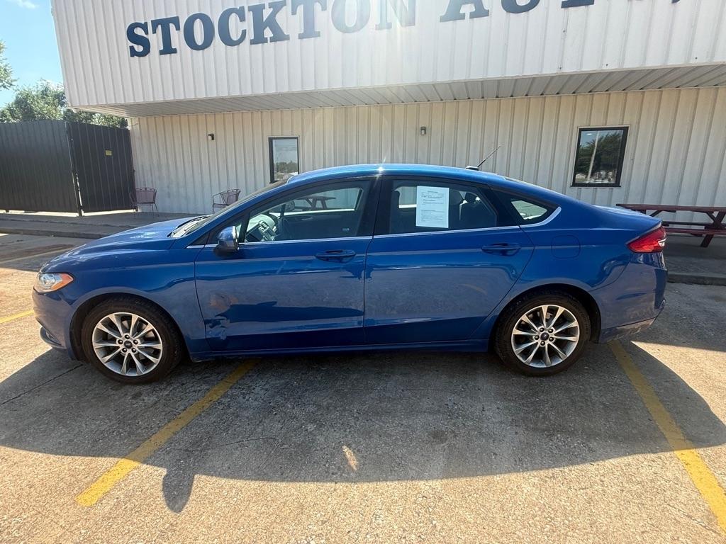 Ford Fusion SE 2017