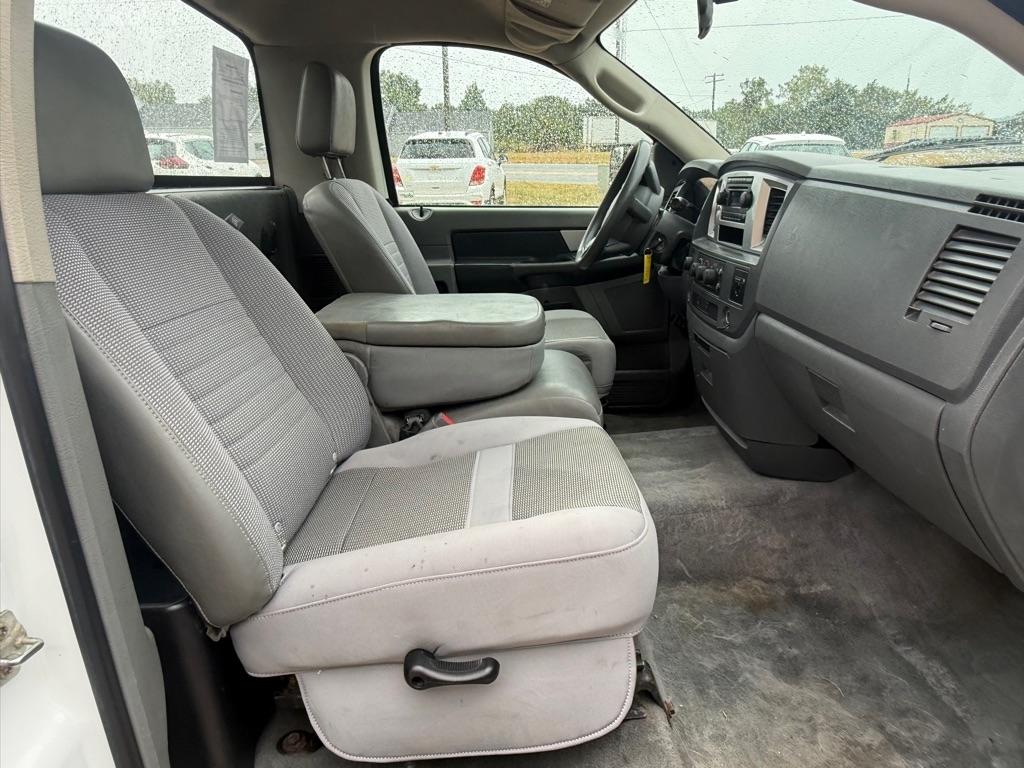 Dodge Ram 2500 ST 4WD 2008