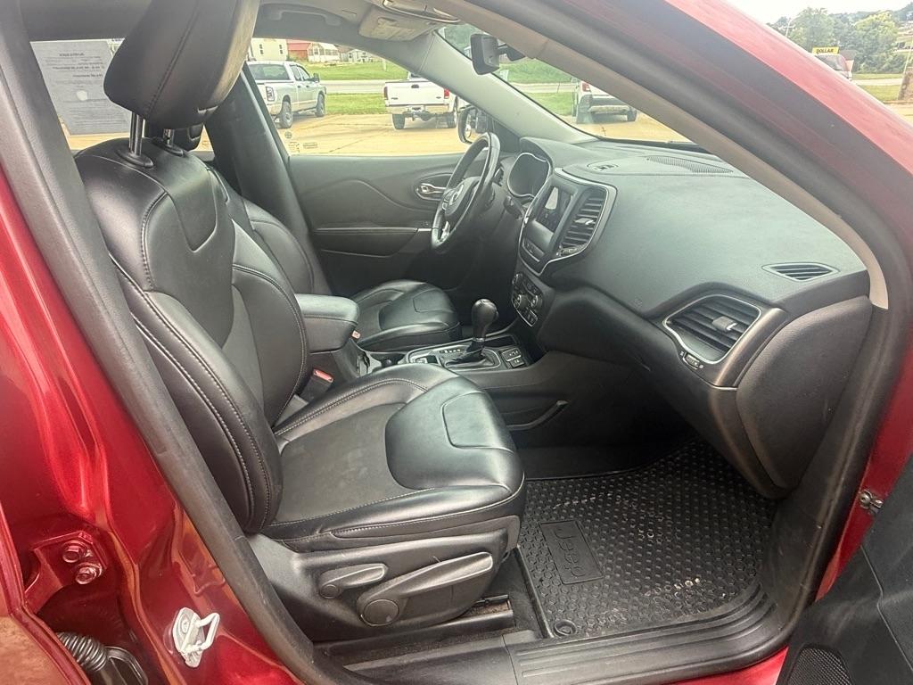 Jeep Cherokee  2019