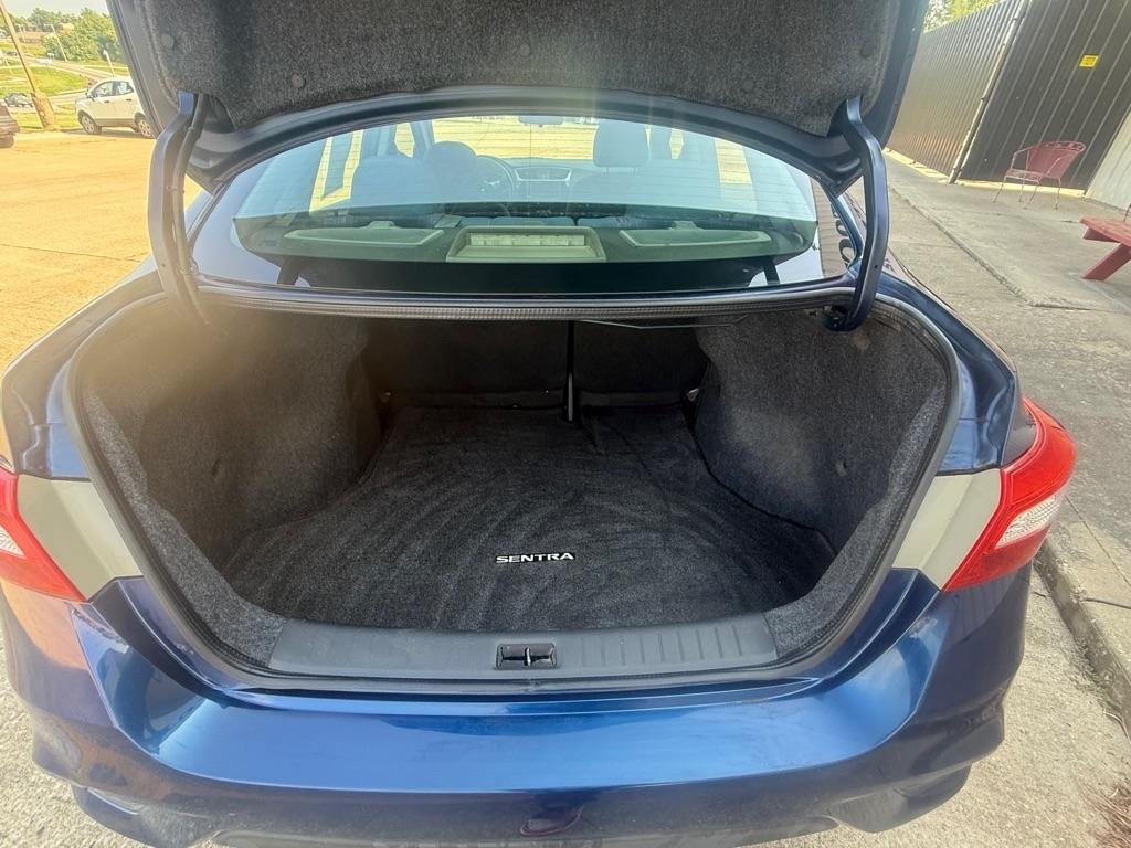 Nissan Sentra SR 2019