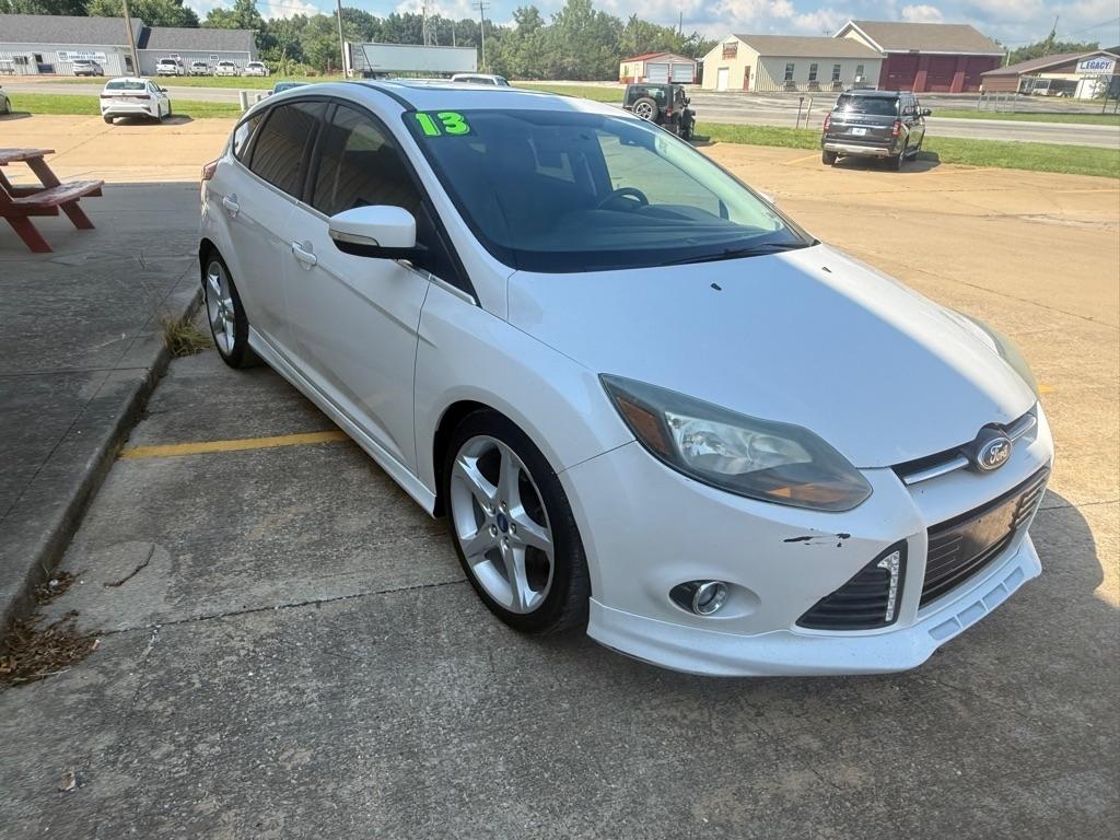 Ford Focus Titanium Hatch 2013