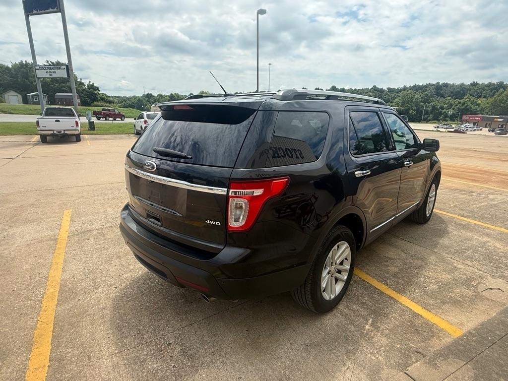 Ford Explorer XLT 4WD 2012
