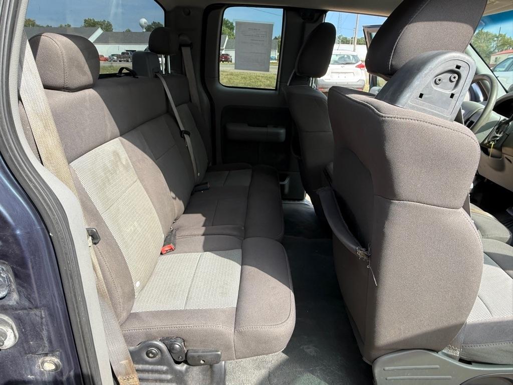 Ford F-150 Lariat SuperCab 2WD 2005