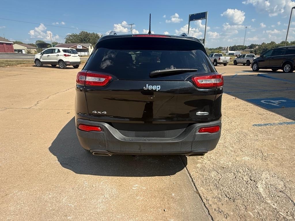 Jeep Cherokee Latitude 4WD 2015