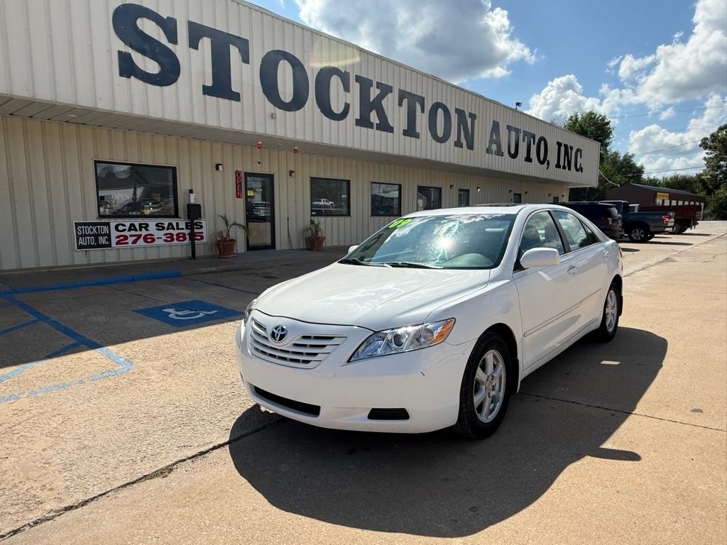 2009 Toyota Camry SE V6 6-Spd AT