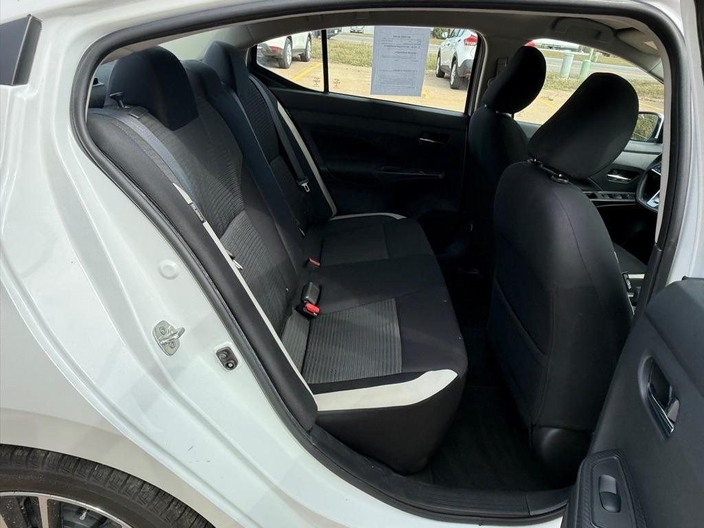 Nissan Versa SV 2022