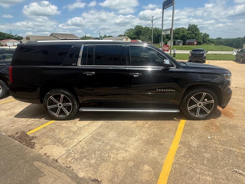 Chevrolet Suburban LTZ 1500 4WD 2015