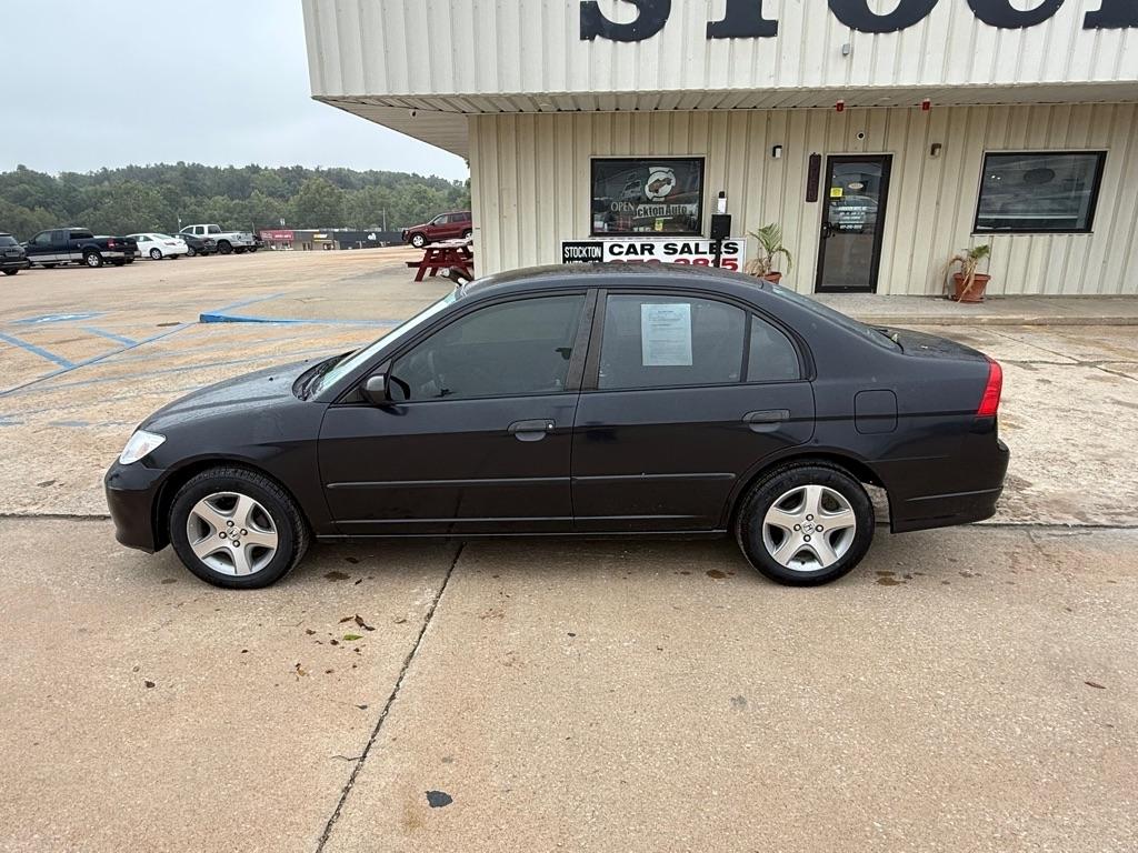 Honda Civic DX Sedan 2005