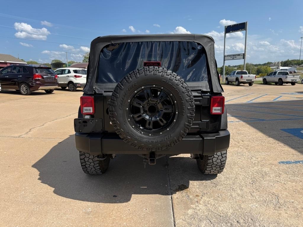 Jeep Wrangler Sport 4WD 2012