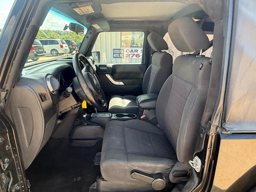 Jeep Wrangler Sport 4WD 2012