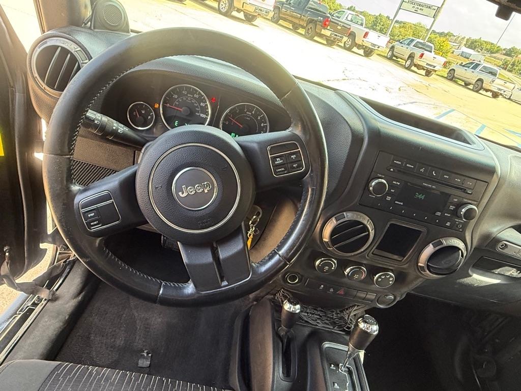 Jeep Wrangler Sport 4WD 2012
