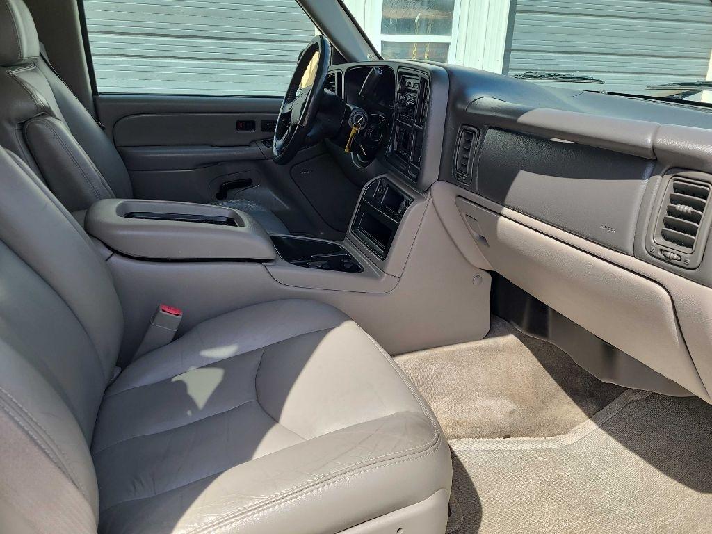 GMC Yukon 2WD 2004