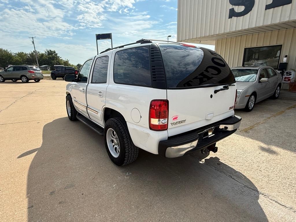 GMC Yukon 2WD 2004