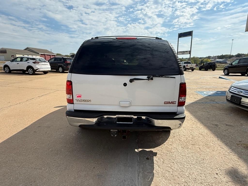 GMC Yukon 2WD 2004