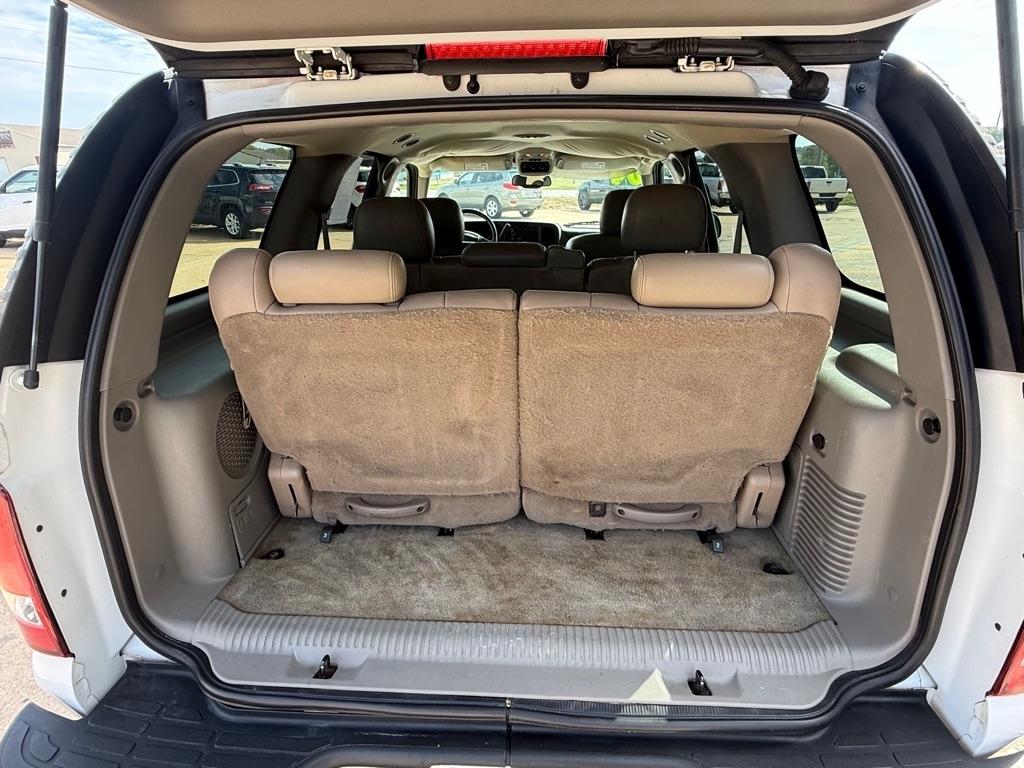 GMC Yukon 2WD 2004