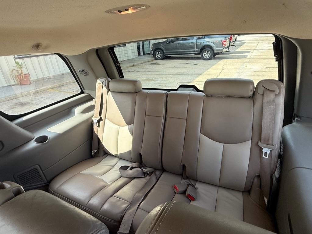 GMC Yukon 2WD 2004