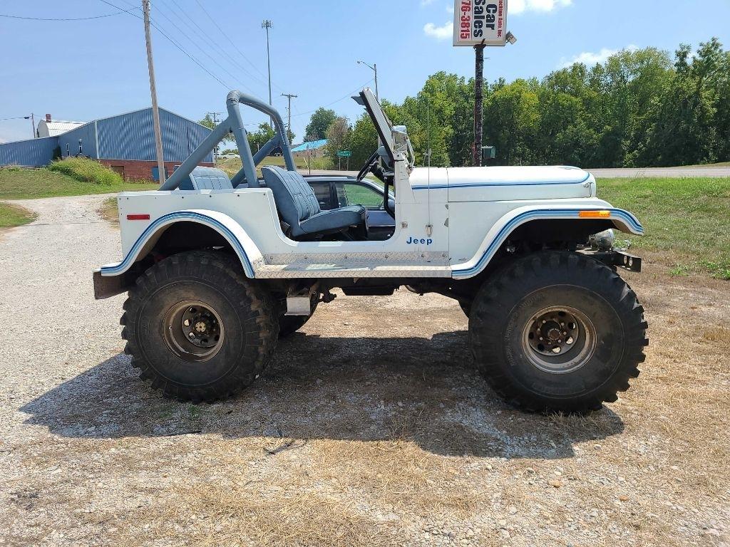 Jeep CJ7  1979