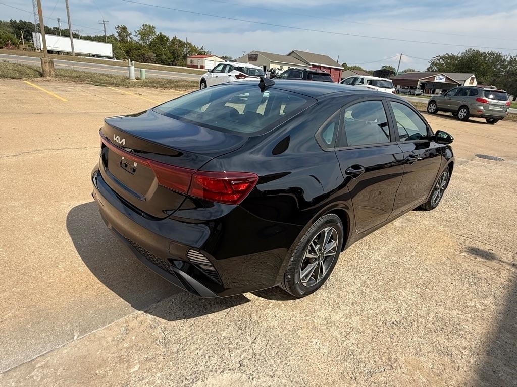 Kia Forte LX 2023