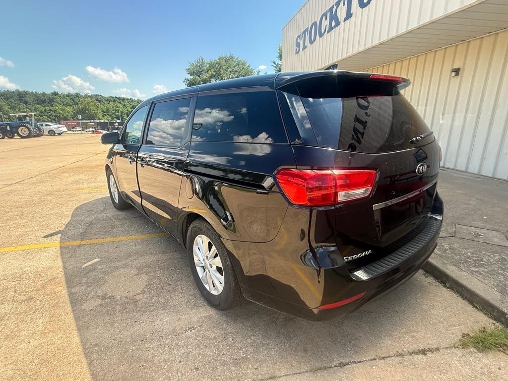 Kia Sedona LX 2017