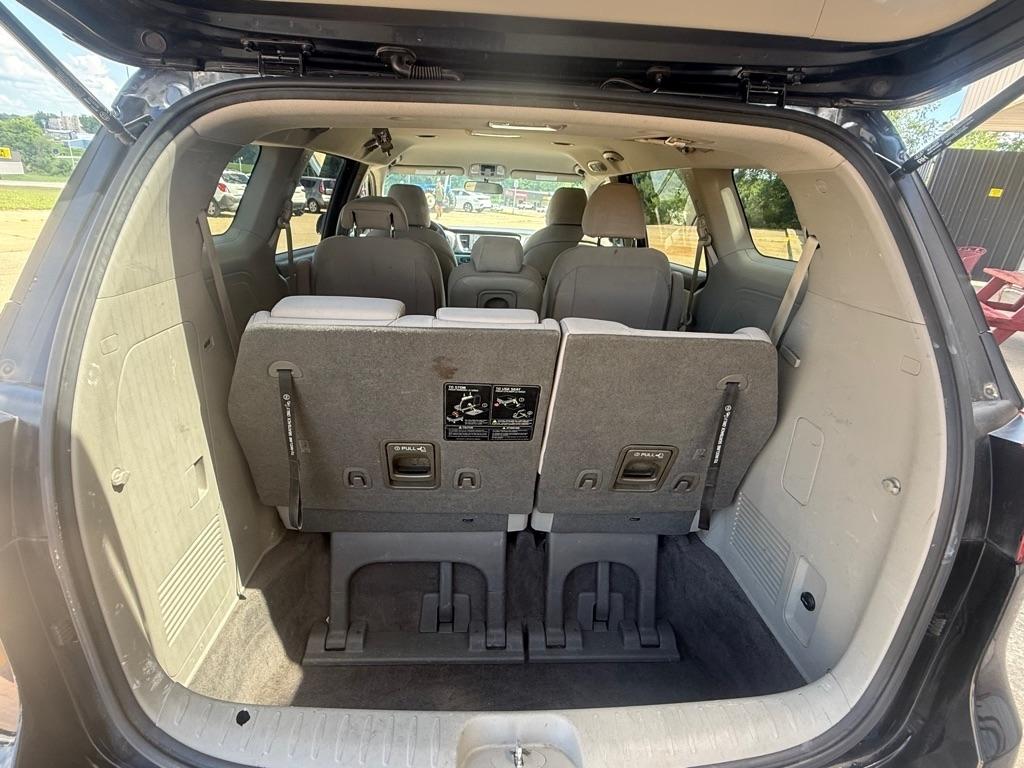 Kia Sedona LX 2017