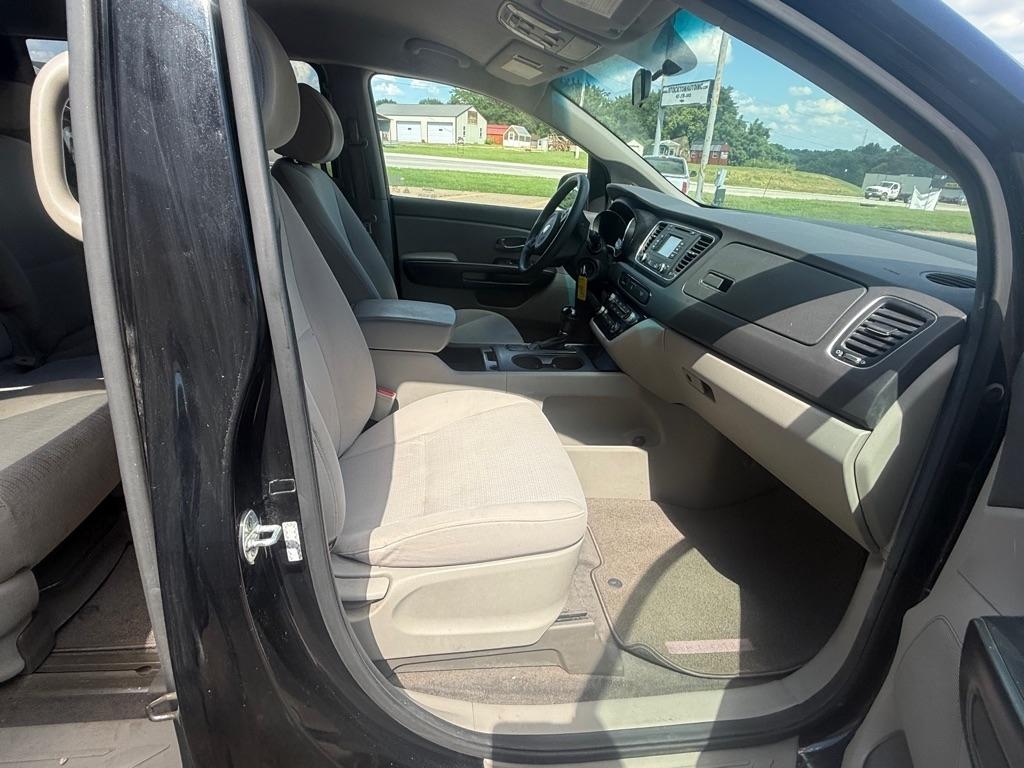 Kia Sedona LX 2017