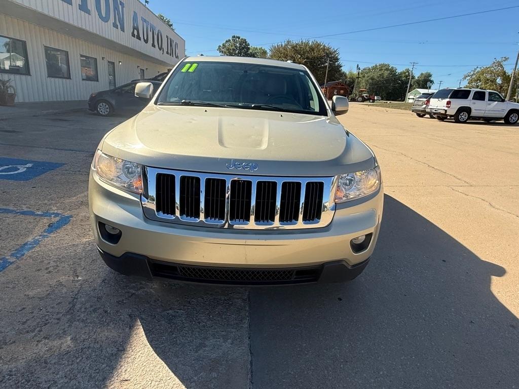 Jeep Grand Cherokee Laredo 4WD 2011