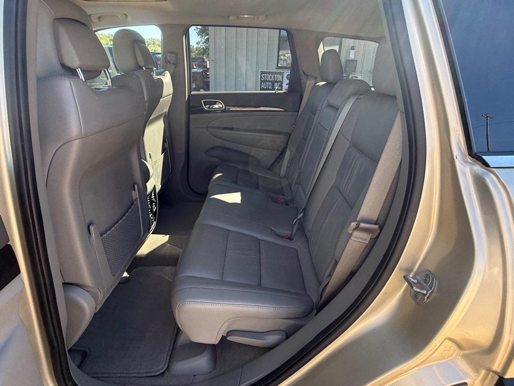 Jeep Grand Cherokee Laredo 4WD 2011