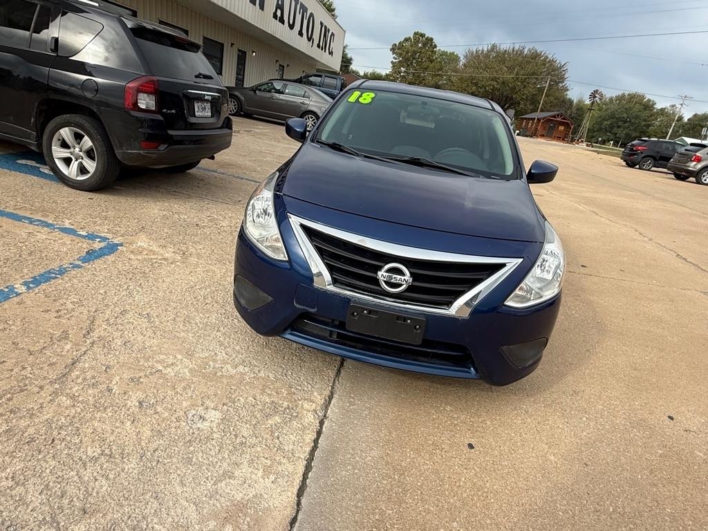 Nissan Versa 1.6 S 5M 2018