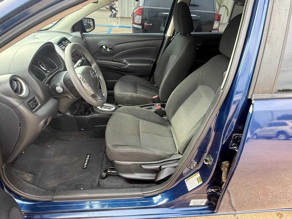Nissan Versa 1.6 S 5M 2018