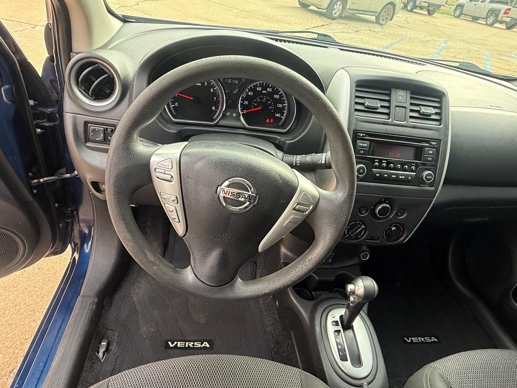 Nissan Versa 1.6 S 5M 2018