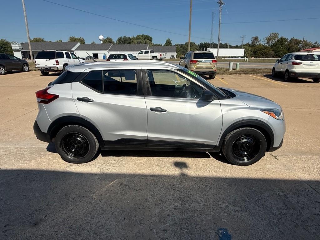 Nissan Kicks S 2019