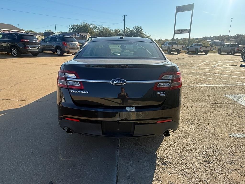 Ford Taurus SEL AWD 2013