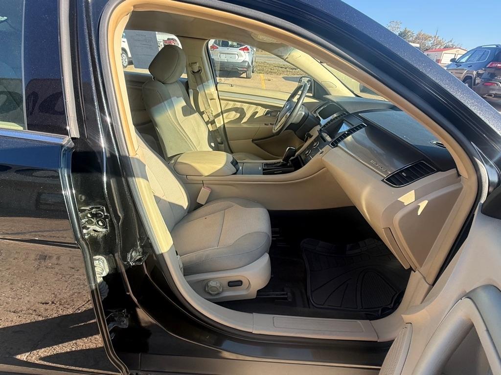 Ford Taurus SEL AWD 2013