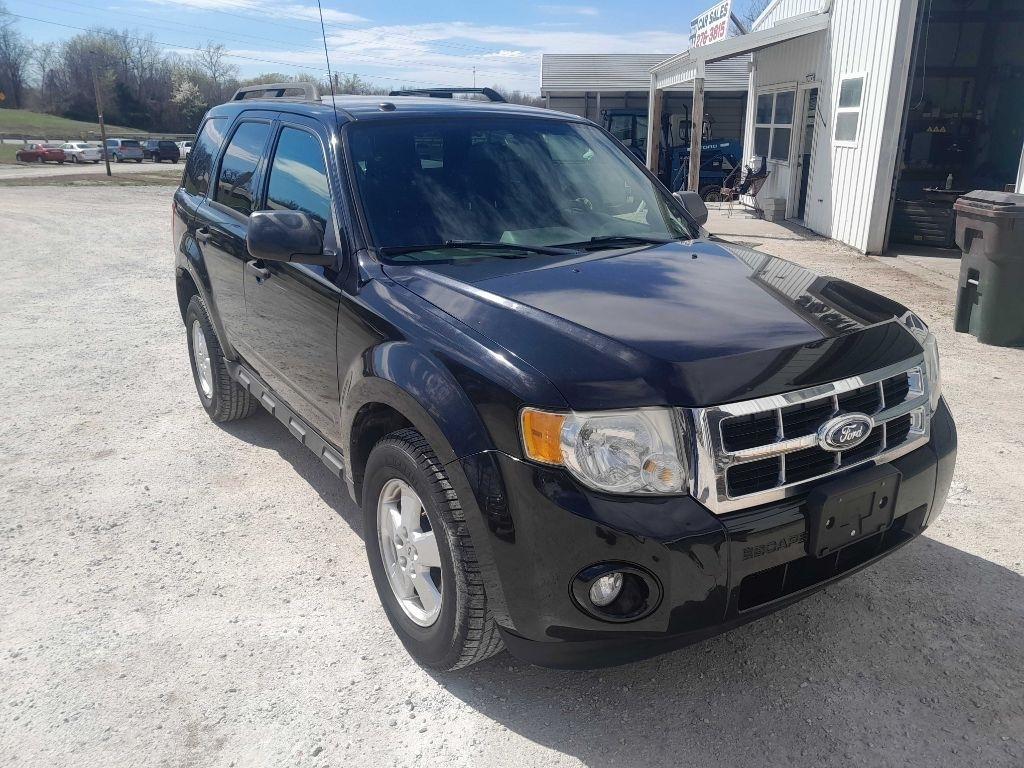 Ford Escape XLT FWD 2011